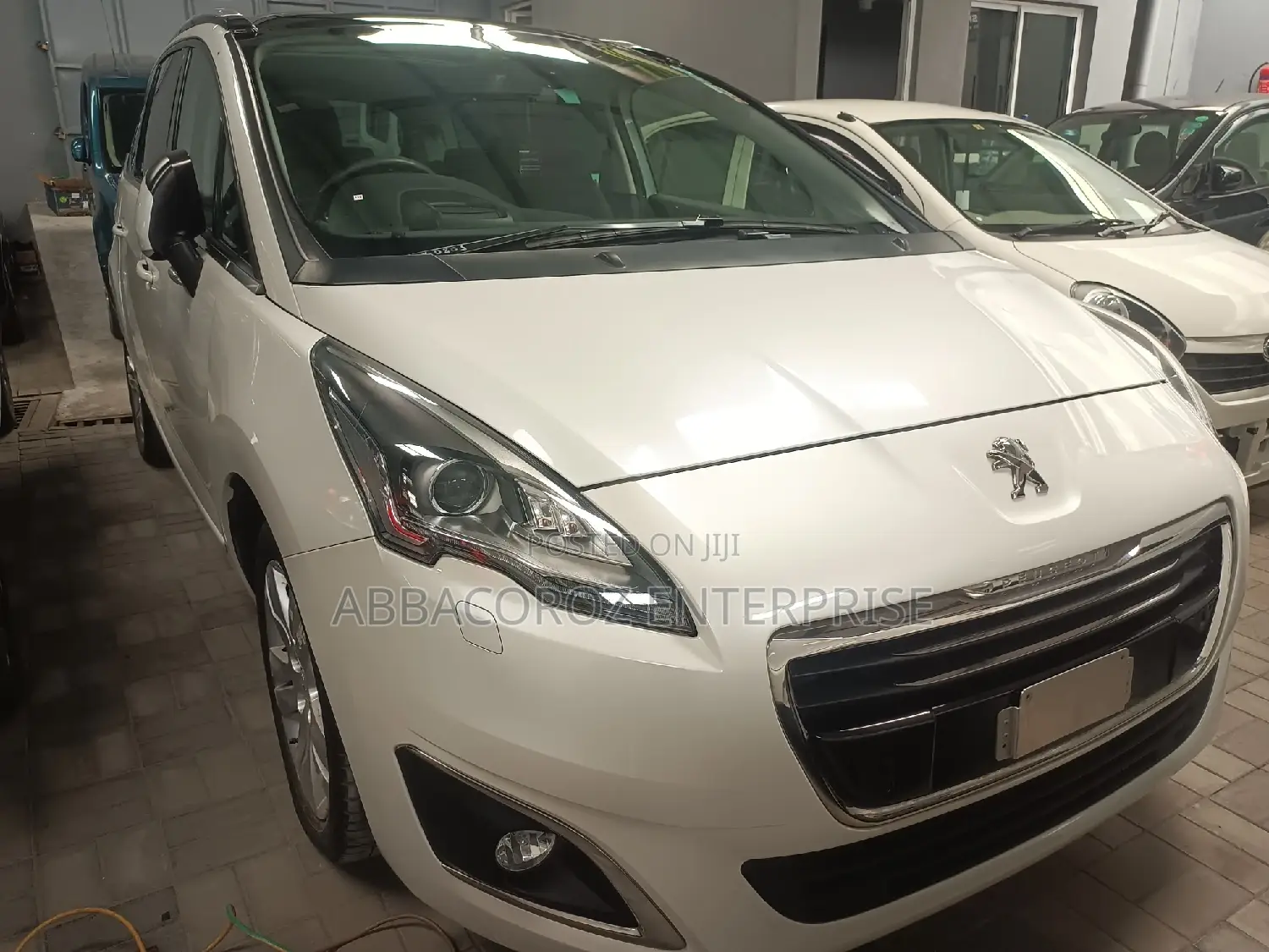 Peugeot 5008 2017 White