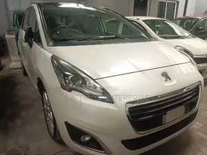Peugeot 5008 2017 White