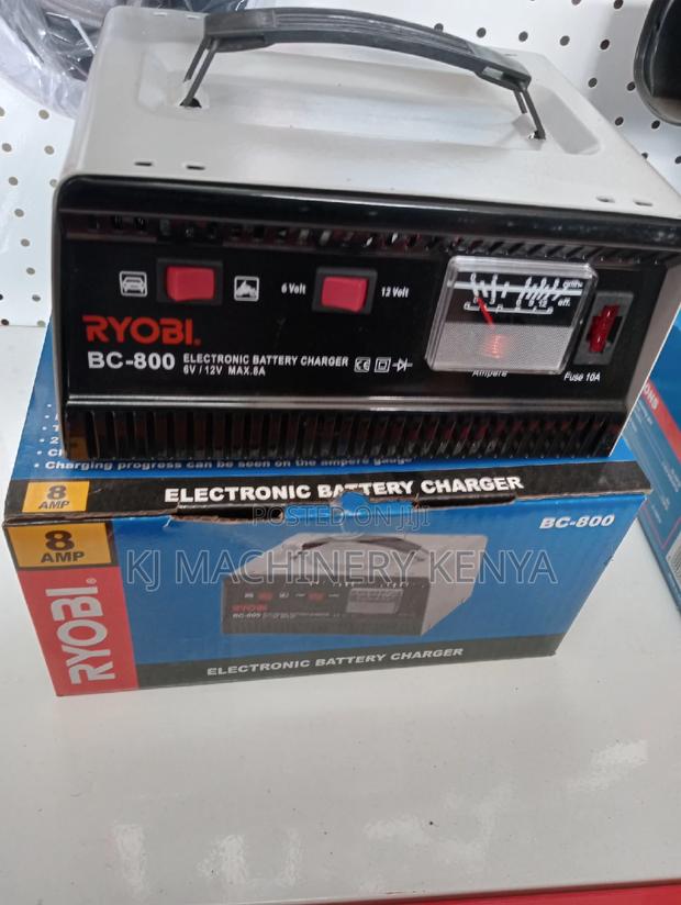 Battery Charger , - thumbnail 2