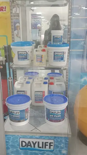 Chlorine 65 Pool Chemicals (Davis and Shirtliff)