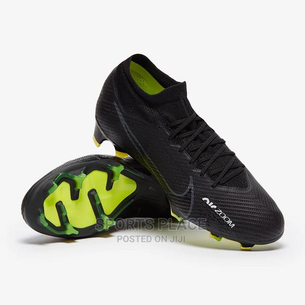 Nike Black Low-Cuts Mercurial Air Zoom Football Boots