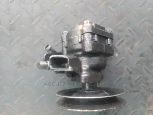 Mitsubishi L200 Power Steering Pump