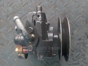 Mitsubishi L200 Power Steering Pump