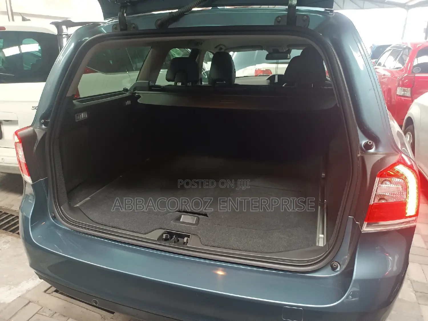 Volvo V70 2016 Gray