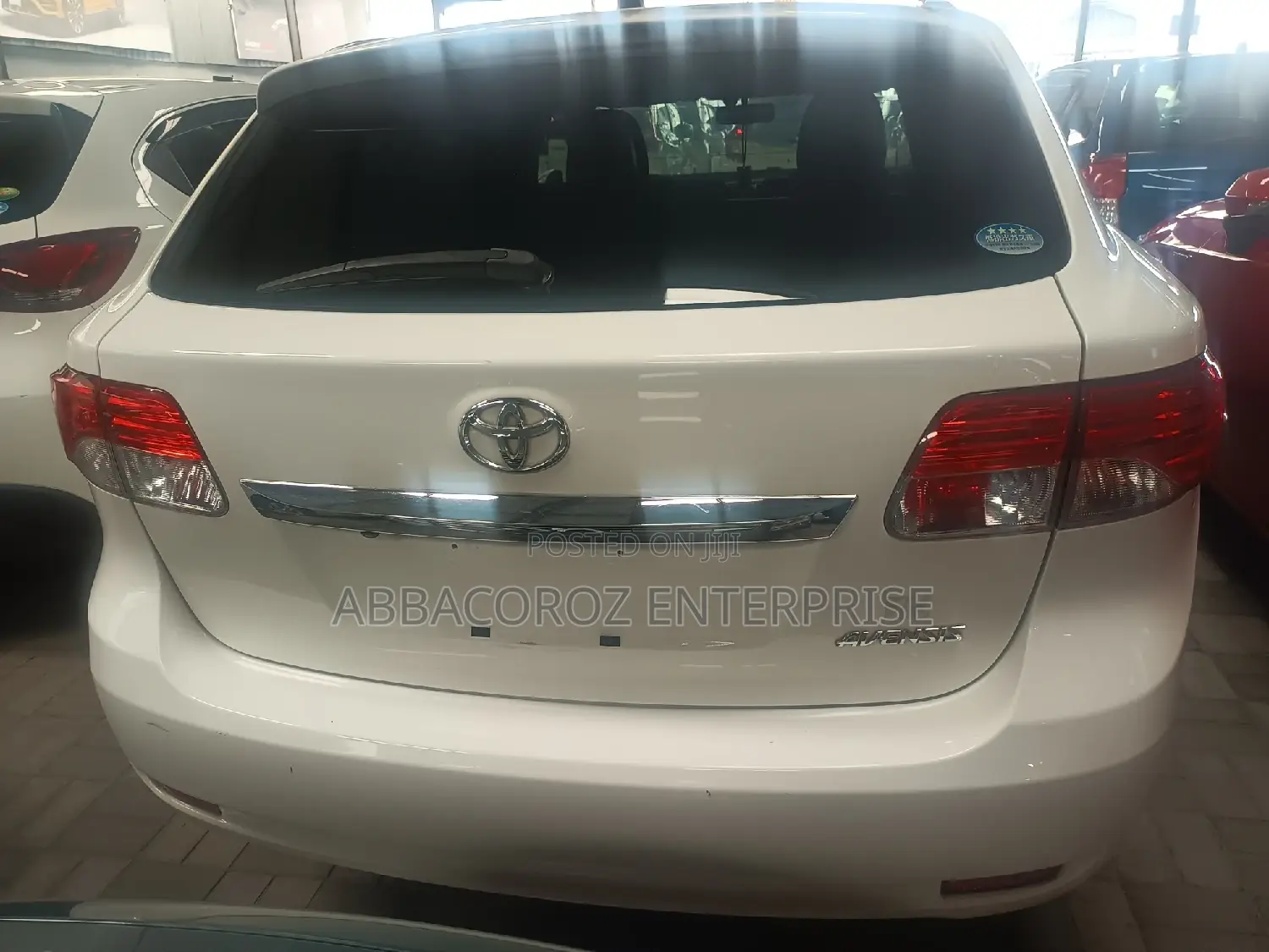 Toyota Avensis 2016 White