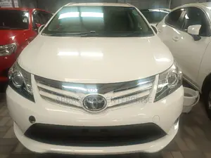 Toyota Avensis 2016 White
