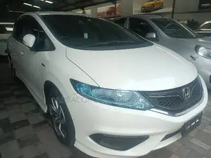 Honda Jade 1.5 Hybrid 2017 White