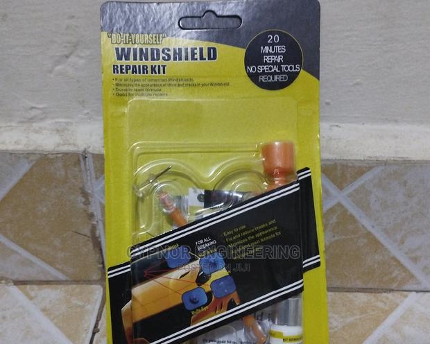 Auto Glass Repair Tool