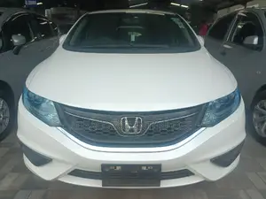 Honda Jade 1.5 Hybrid 2017 White