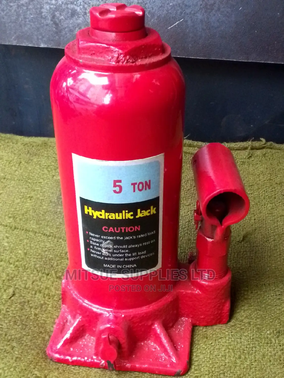 5 Ton Hydraulic Bottle Jack in Nairobi Central Home Accessories