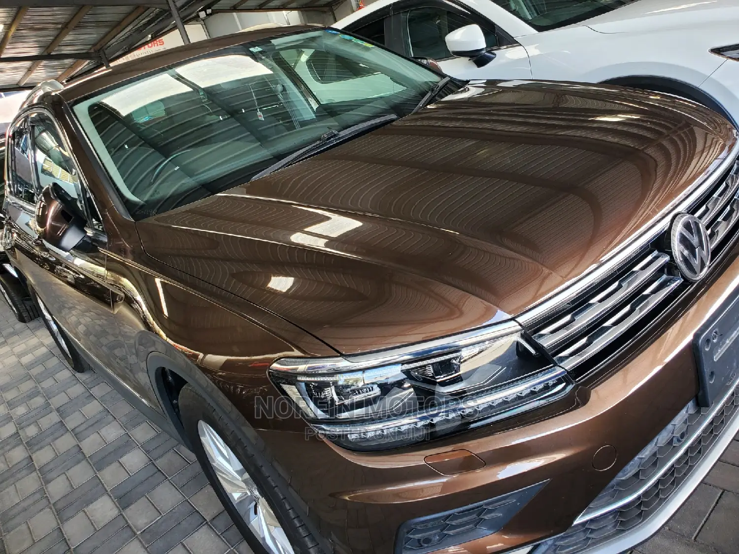 Volkswagen Tiguan 2018 Brown
