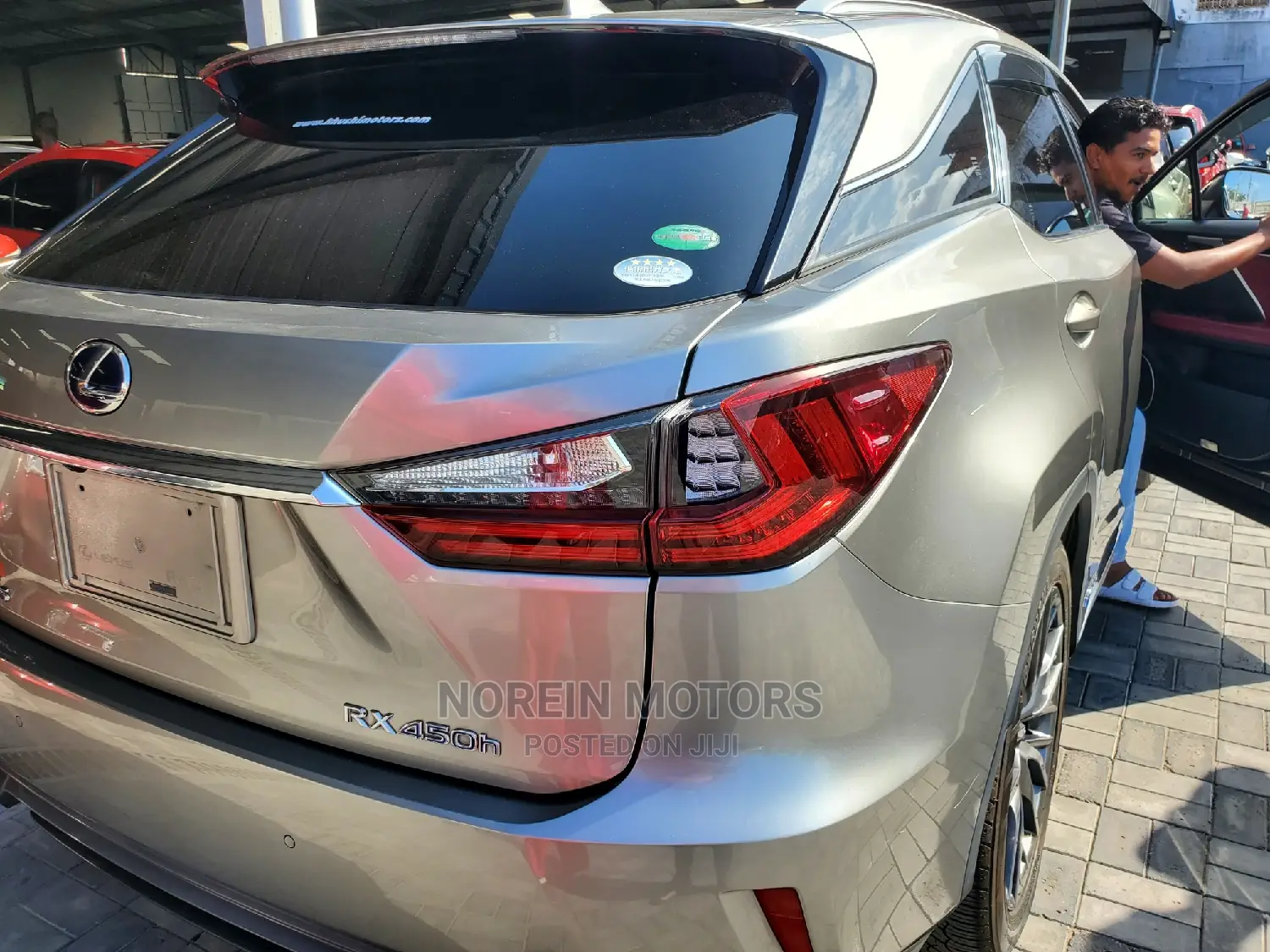 Lexus NX 2017 Gold