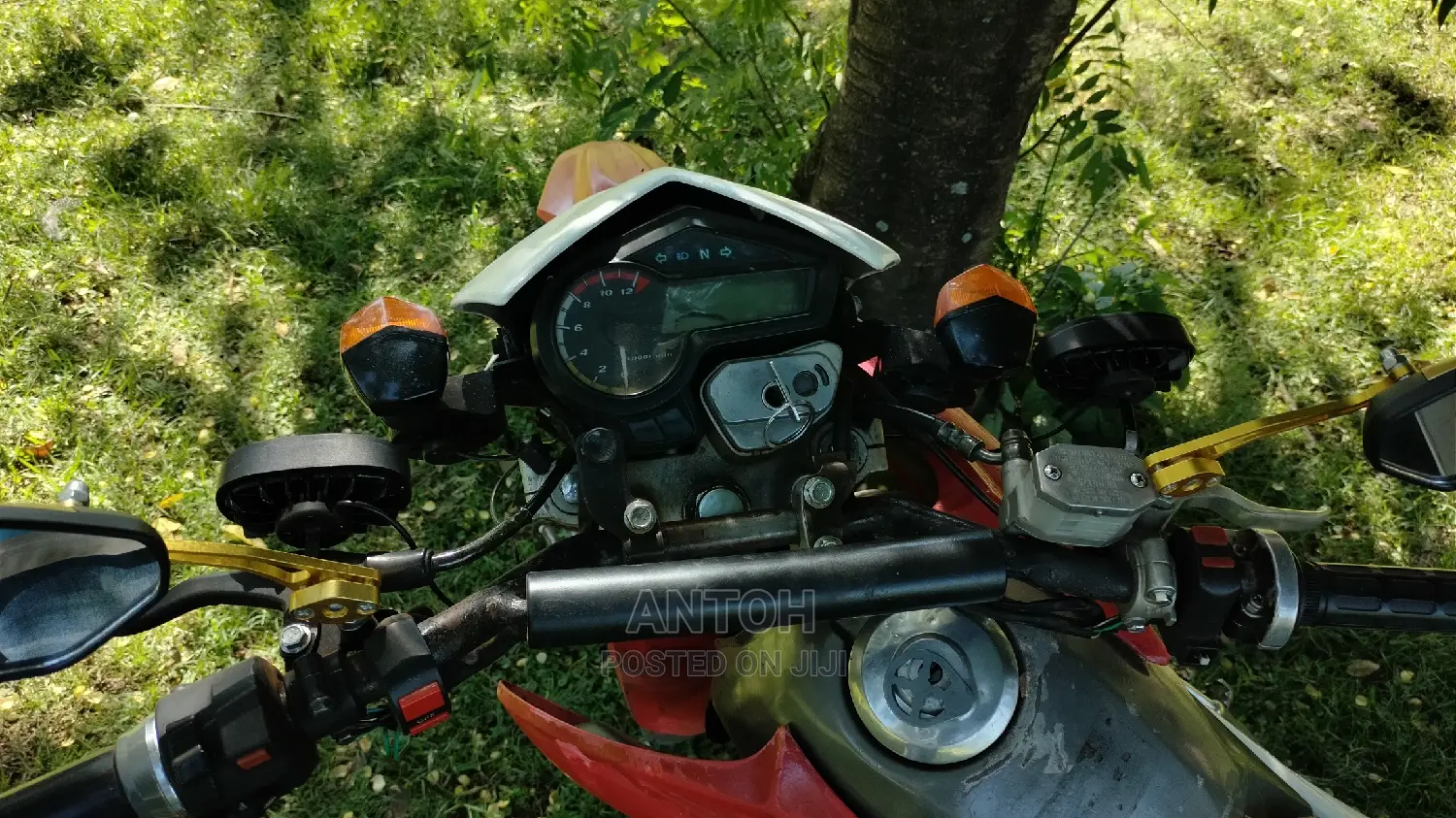 Haojin Hawk HJ200GY-3 2014 Red