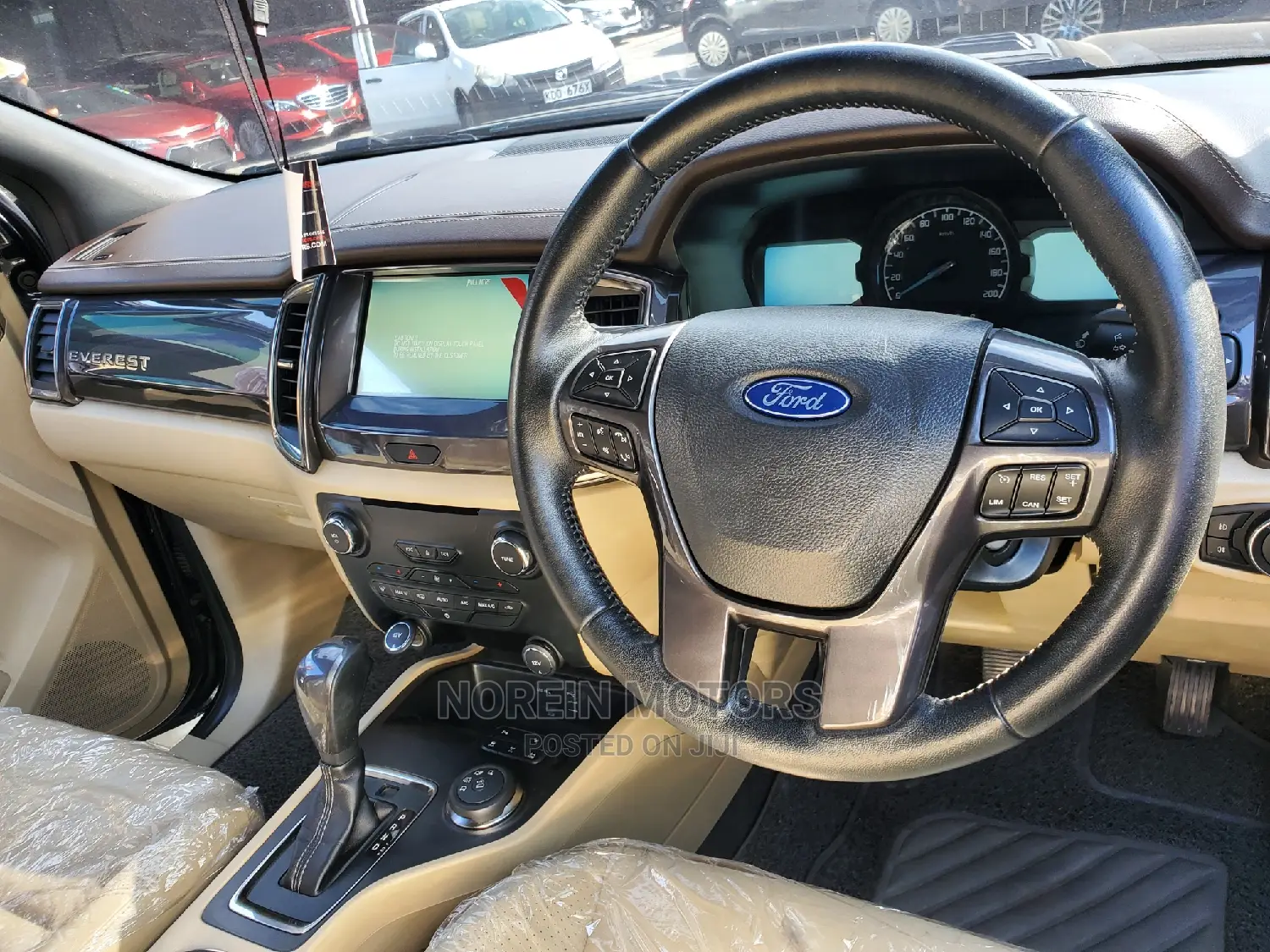 Ford Everest 2016 Matt Black