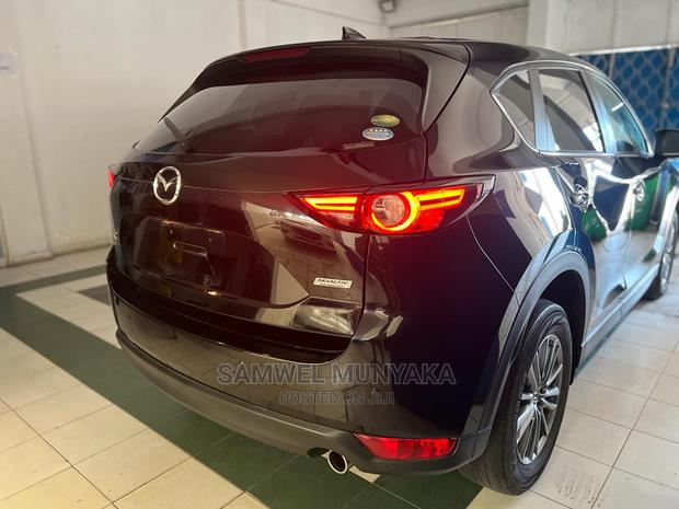 Mazda CX-5 Grand Select AWD 2017 Black - thumbnail 12
