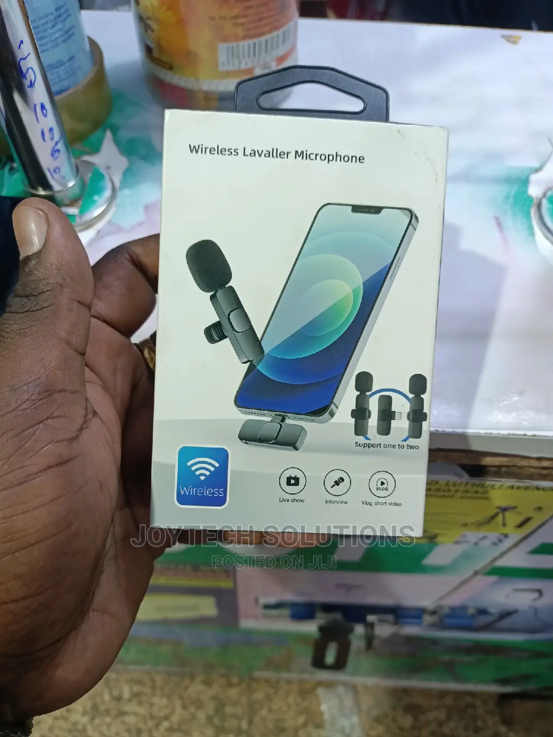 Wireless Lapel Bluetooth Microphone