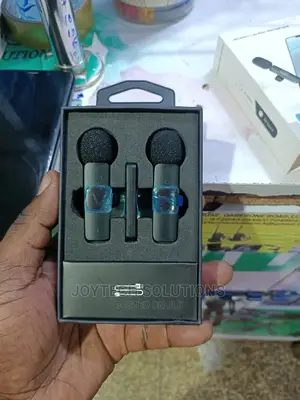 Wireless Lapel Bluetooth Microphone
