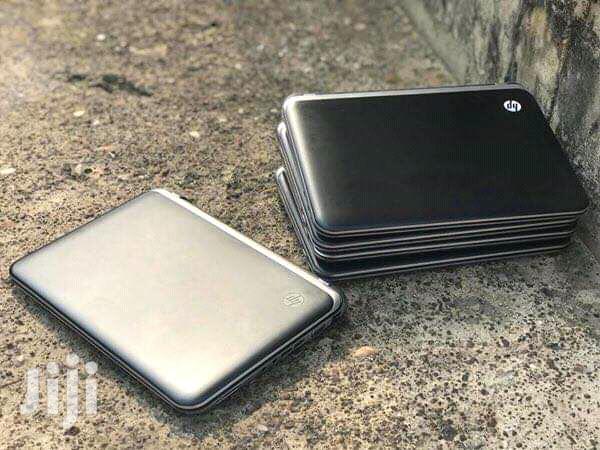 Laptop HP 3125 13.3" 320GB HDD 2GB RAM