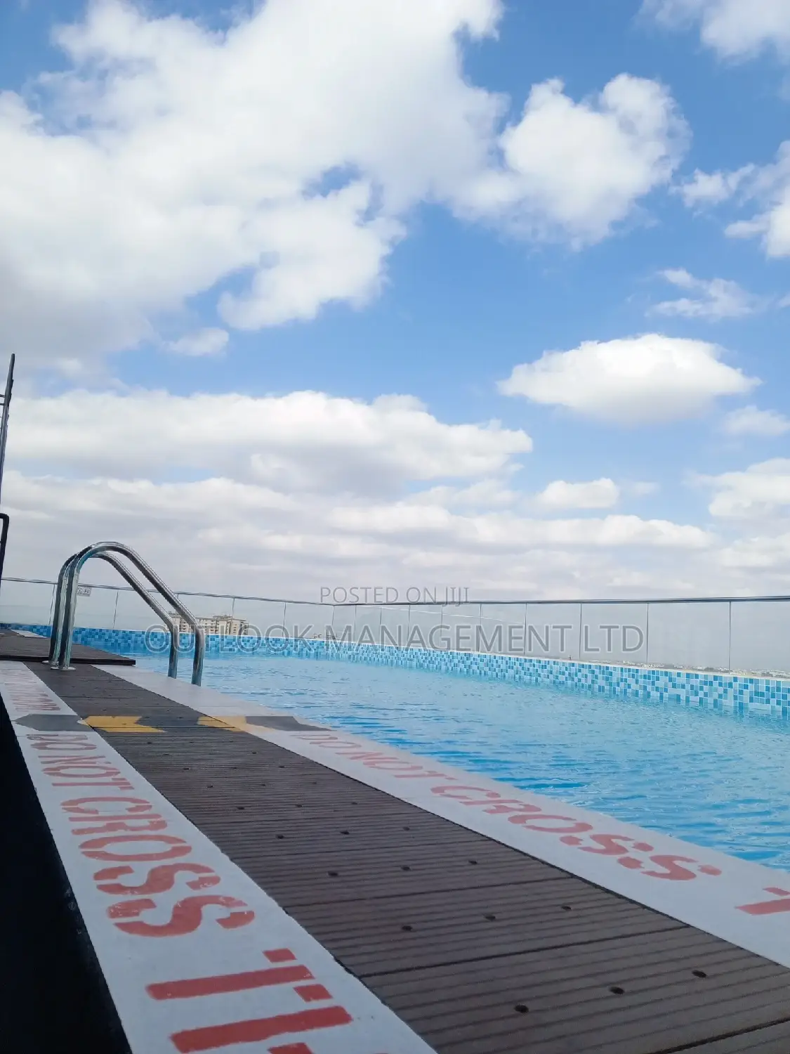 2 Bedroom Furnished Apartment to Let in Upperhill, Nairobi