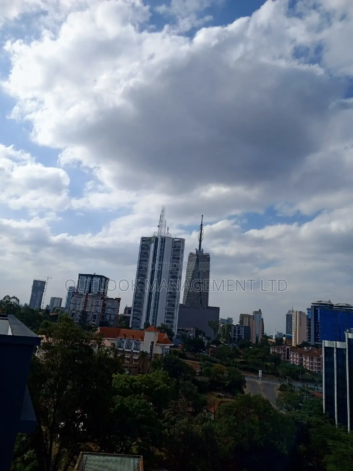 2 Bedroom Furnished Apartment to Let in Upperhill, Nairobi