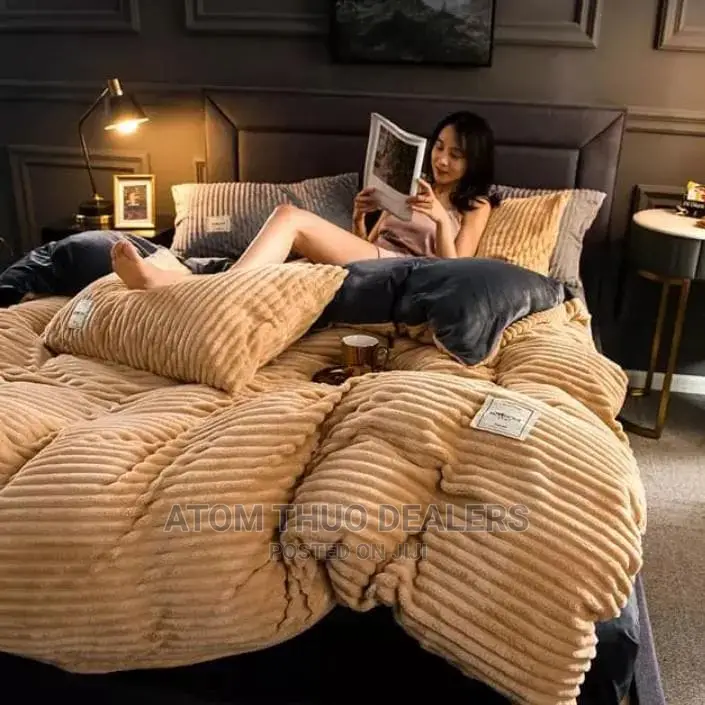 *Heavy Velvet Fleece Blankets ,2 Pillow Case ,One Bedsheets