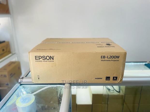 Epson EB L 200F With 4500lumens - main view