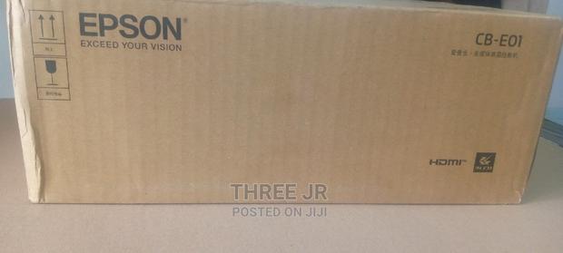 Epson EB L 200F With 4500lumens - thumbnail 2