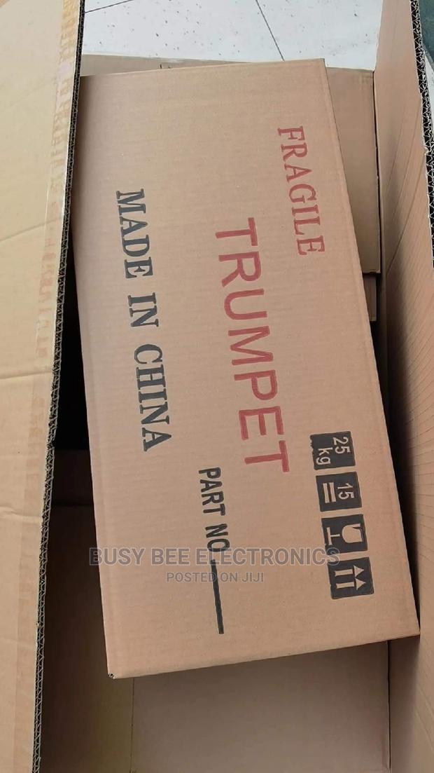 Golden Premier Trumpet - thumbnail 3