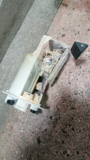 Toyota Vitz Complete Fuel Pump