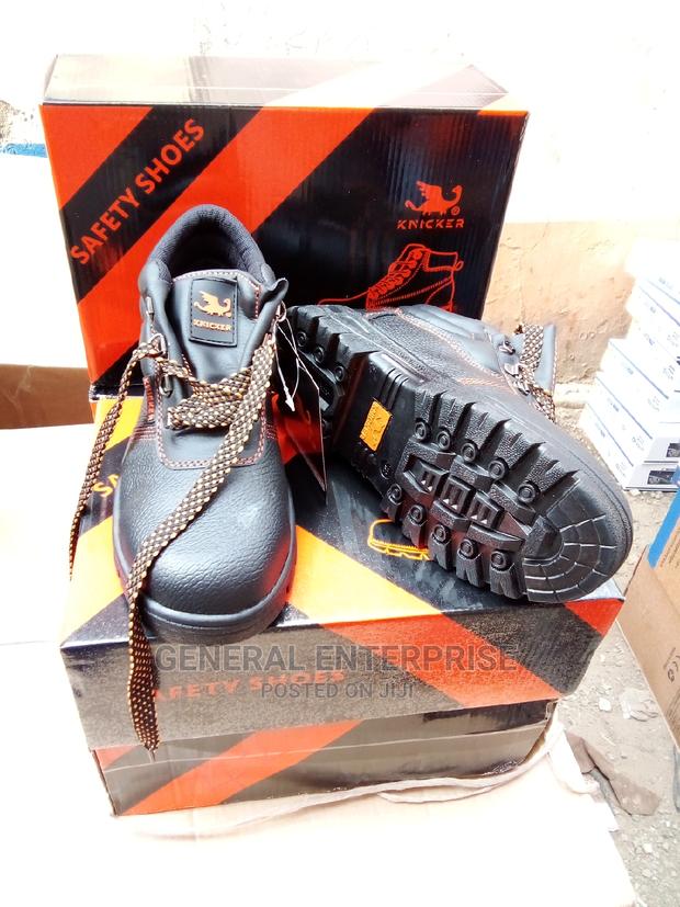 Safety Boots *Safety Shoes* - thumbnail 3