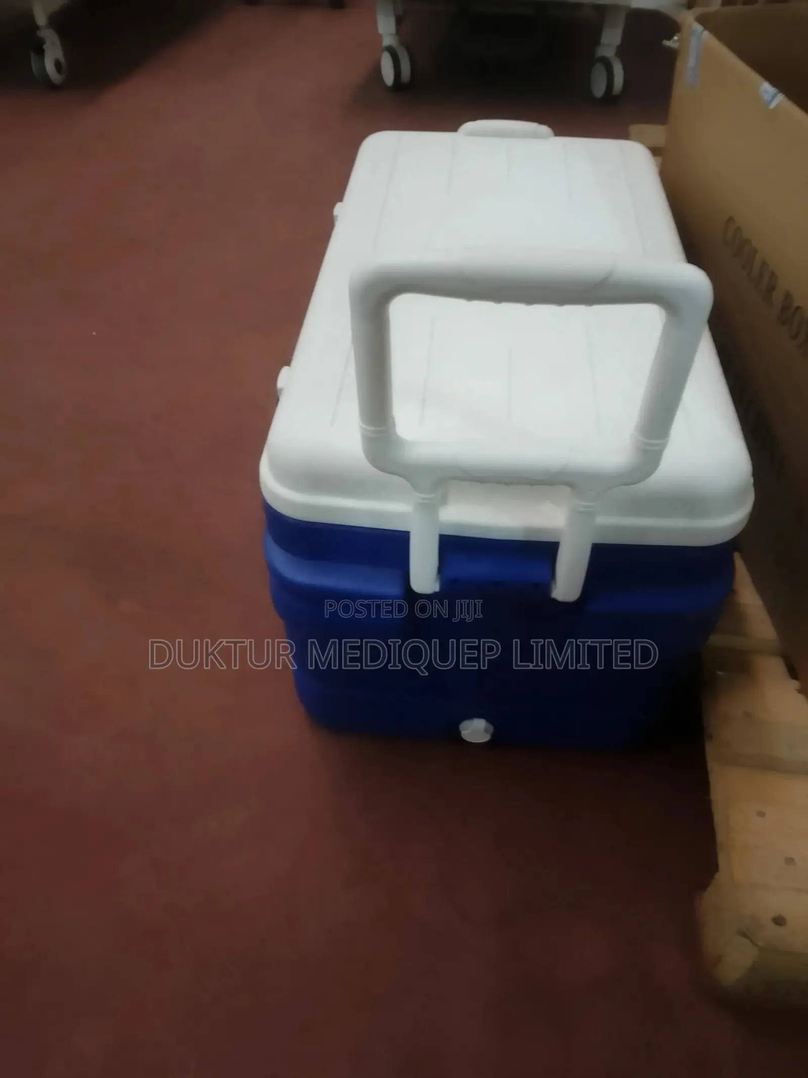 Blood Carrier Ice Box Cooler With Wheels - 90 Litres