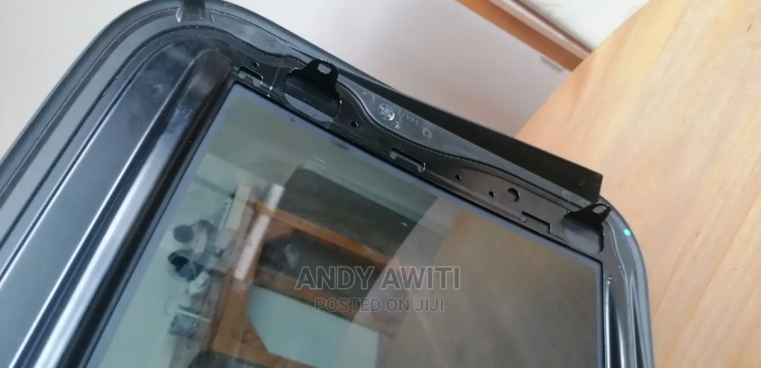 Subaru Outback Legacy Sunroof Glass 2014 2018 in Karen Vehicle