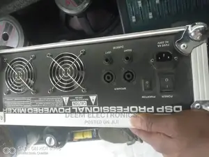 Powered Mixer DSP Professional Mixer With Case