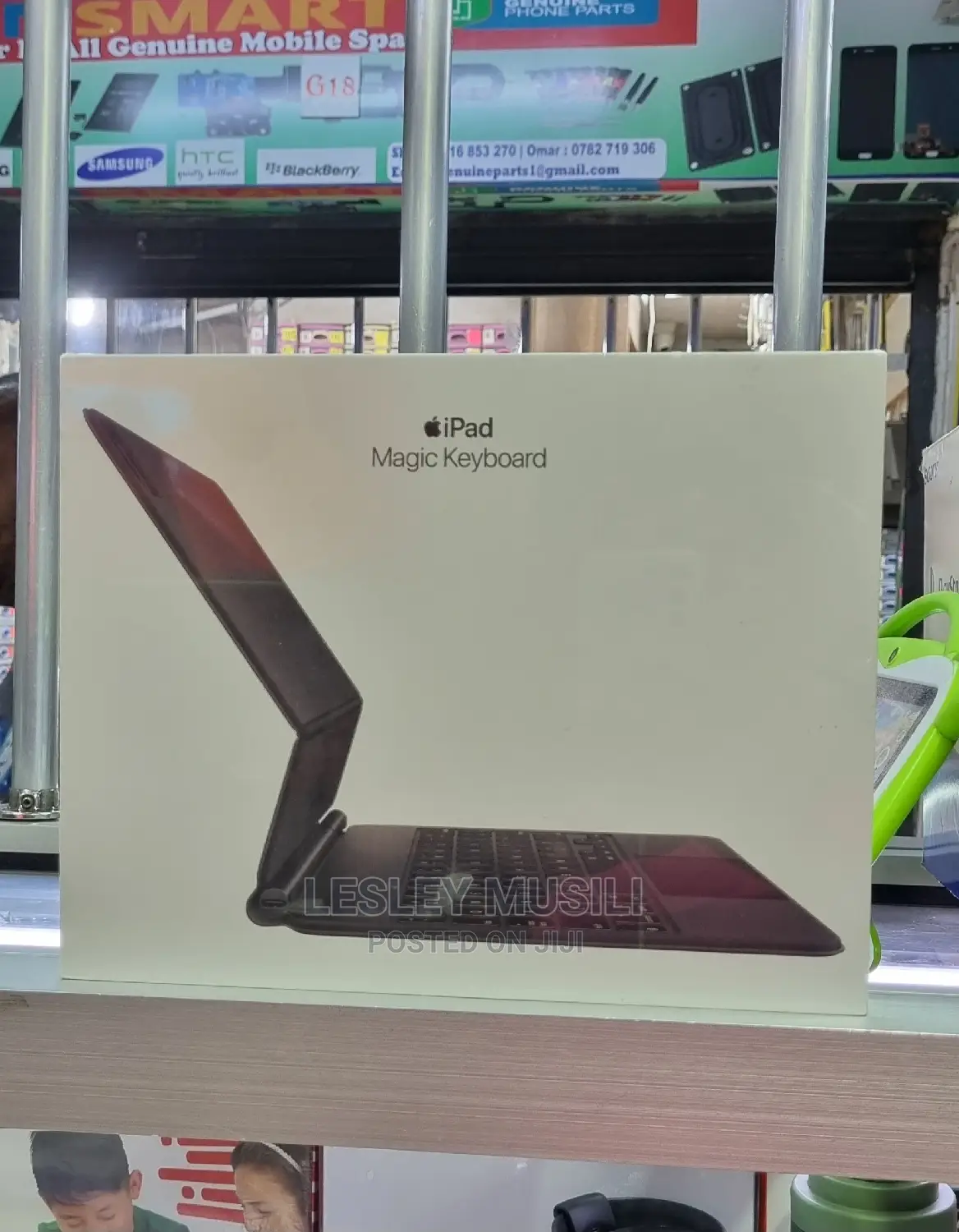 Magic Keyboard for iPad Pro 11-Inch (4th Generation)