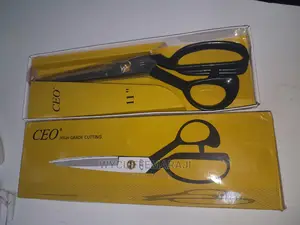 Tailoring Scissors
Metallic Big Size