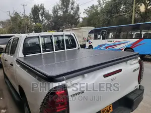  Hard Tri Fold Tonneau Cover
