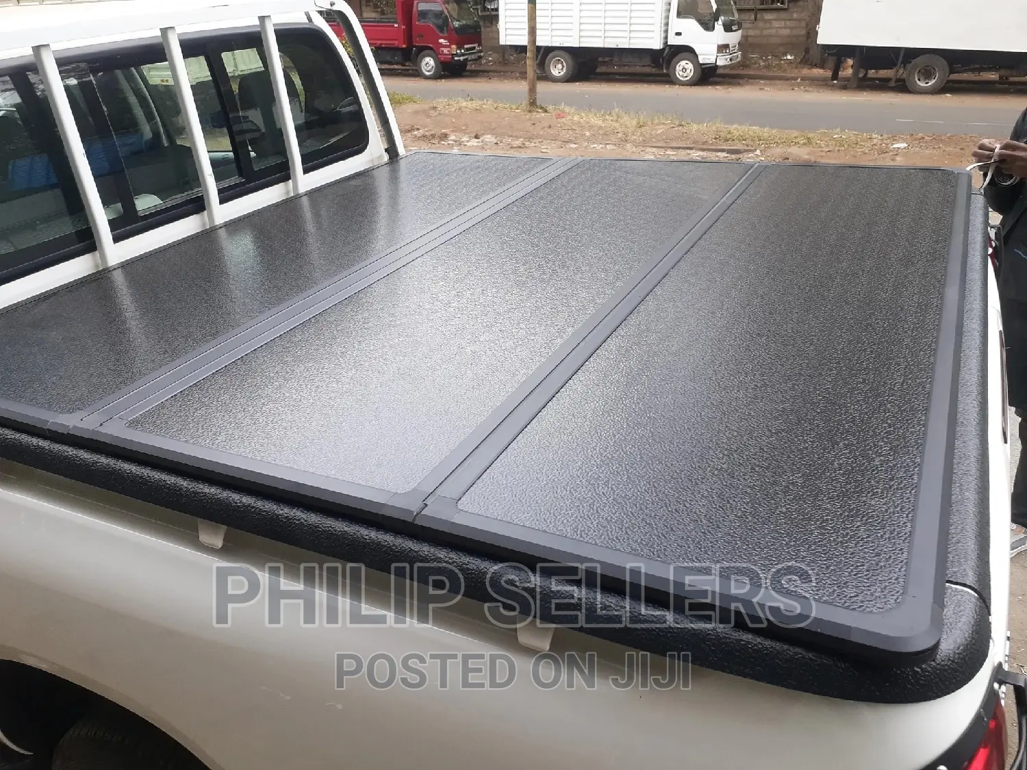  Hard Tri Fold Tonneau Cover
