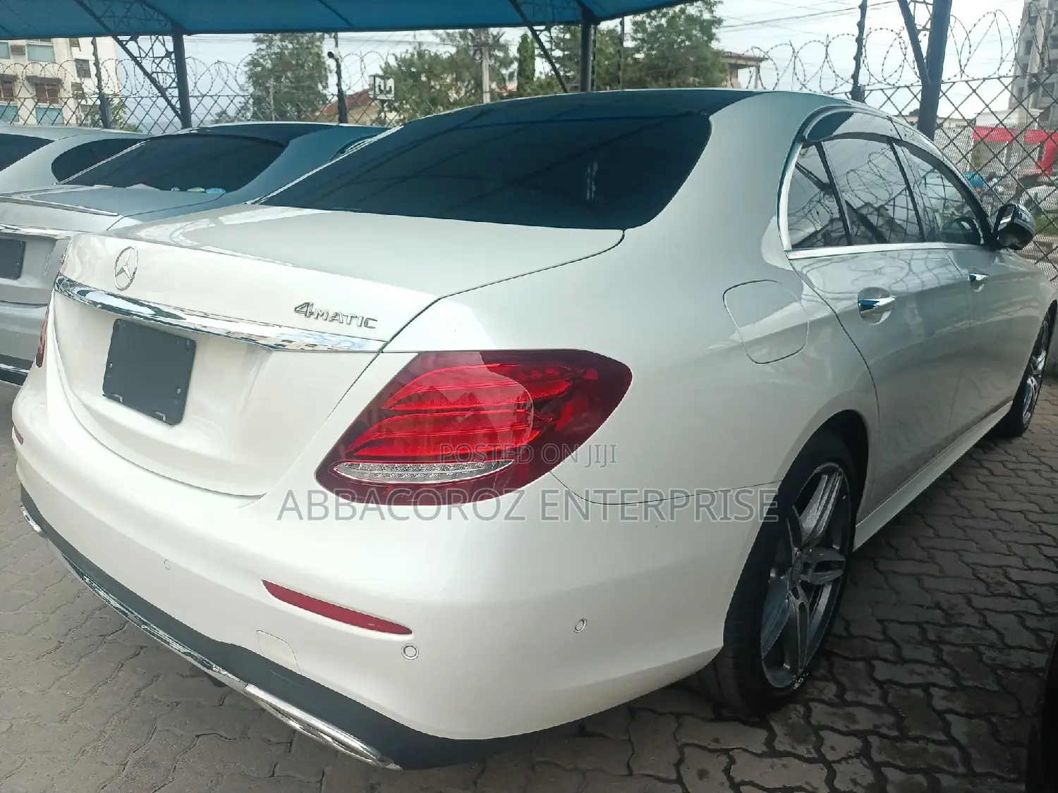 Mercedes-Benz E350 Base 4Matic Sedan AWD (3.5L 6cyl 7A) 2016 White