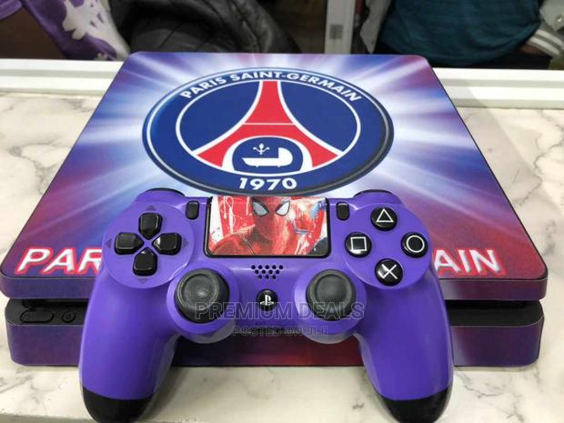 Playstation4 Slim Edition
