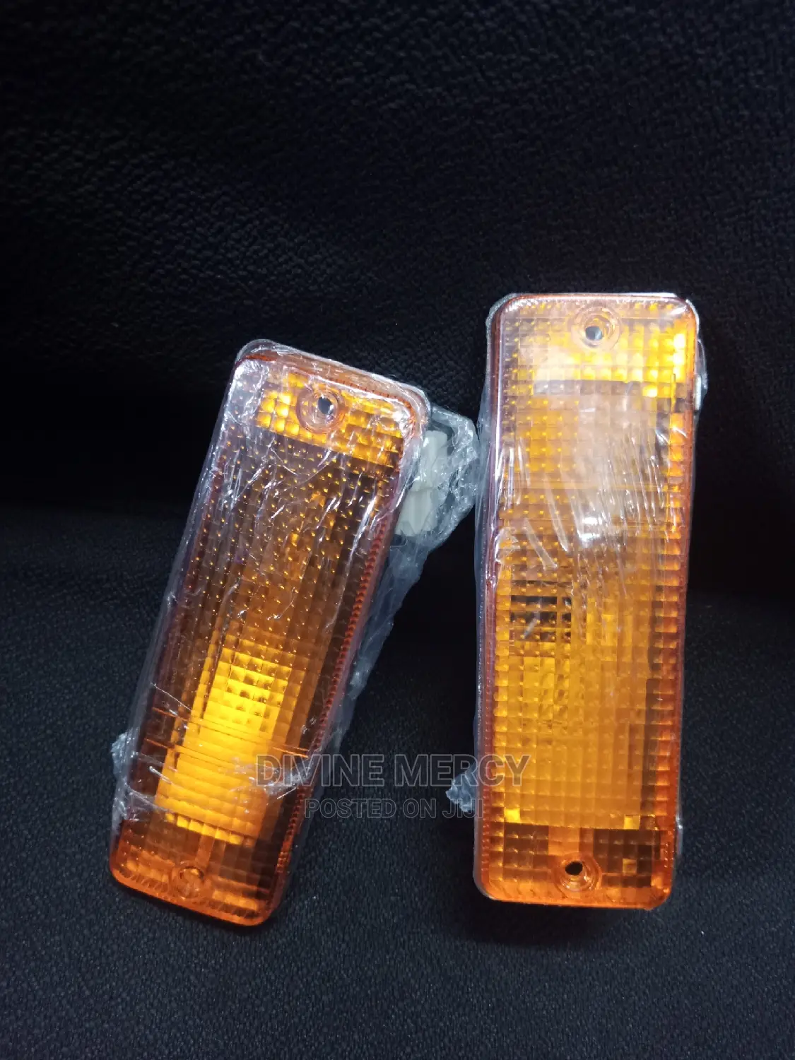 Bumper Lamp Hilux Yn85