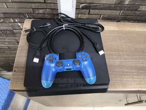 Unique Ps4 Slim With One Controller - main view