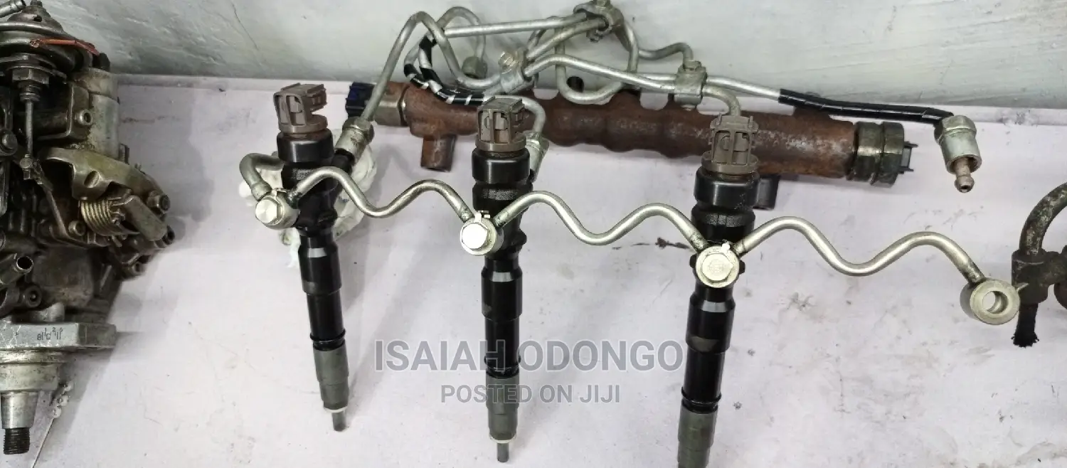 Ex Japan Comonrails for Toyota Hiece 1kd New Model