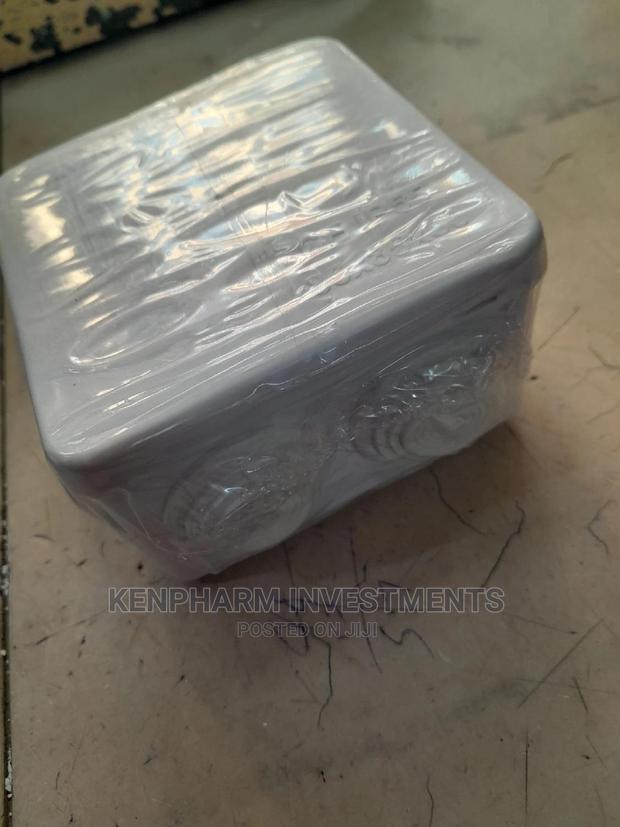 Adapter Box 85*85*50