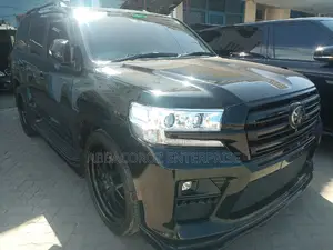 Toyota Land Cruiser 2017 Black