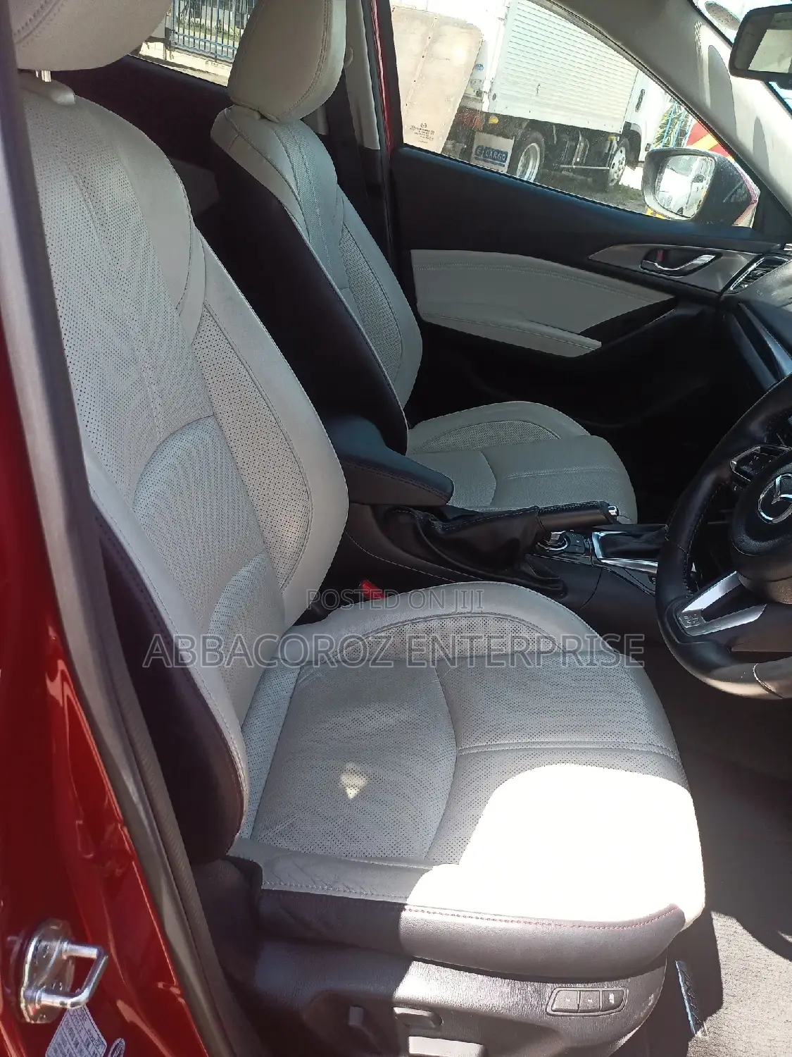 Mazda Axela 2017 Red
