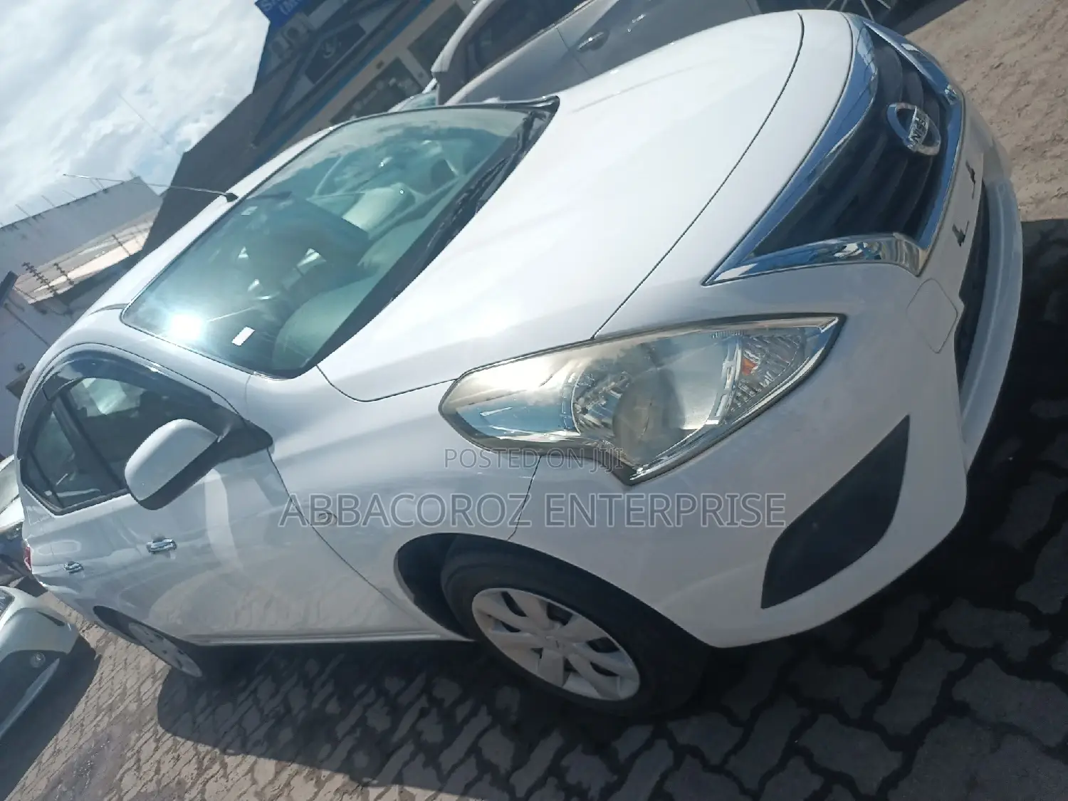 Nissan Latio 2016 White