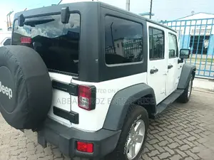 Jeep Wrangler 2016 White