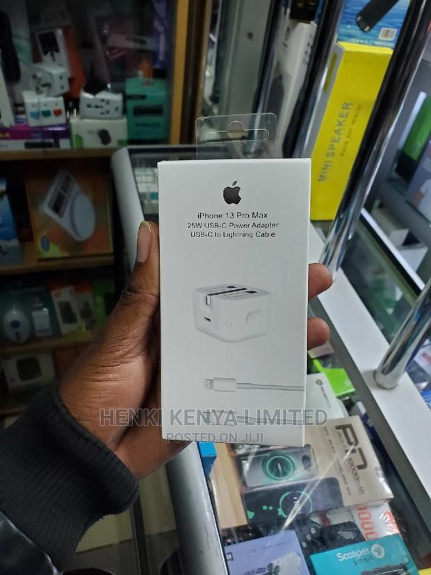 iPhone Chargers Available With 6 Months Warranty