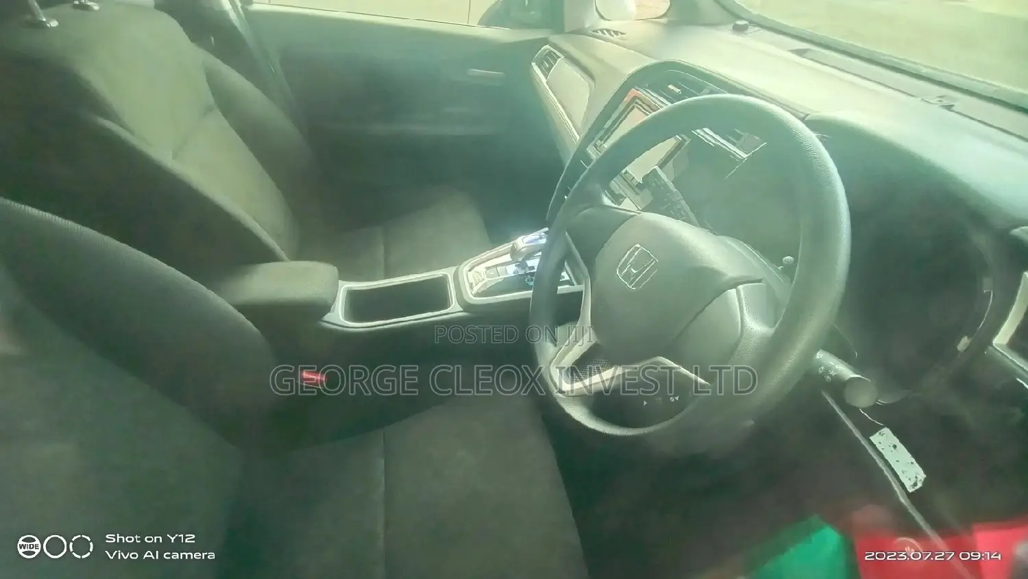 Honda Fit Shuttle 2016 Silver