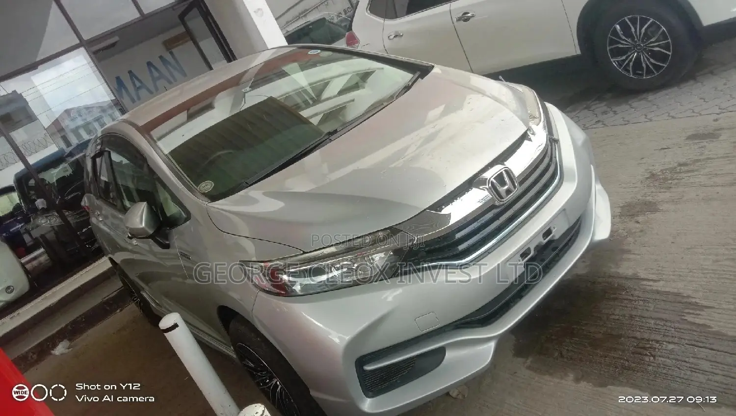 Honda Fit Shuttle 2016 Silver
